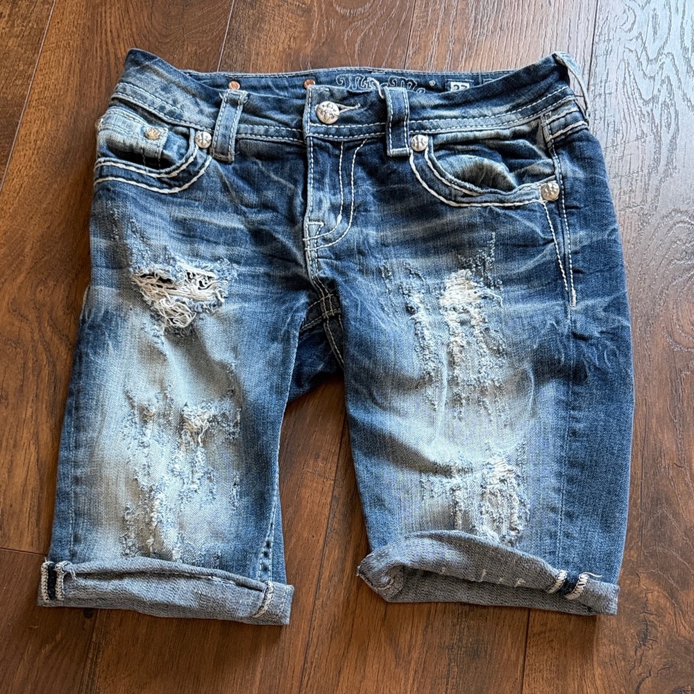 Miss Me 27 Distressed Denim women Shorts